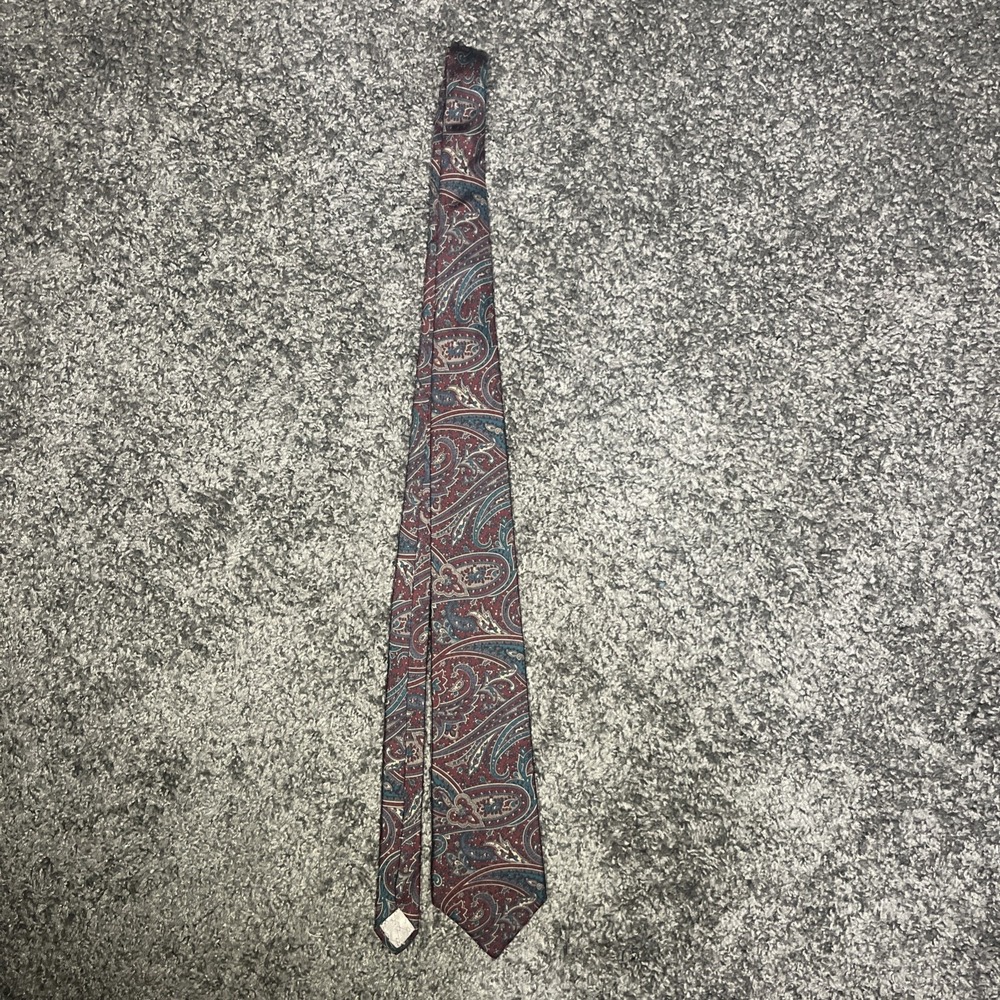 VTG Geoffrey Beene Paisley Made In USA Italian Silk Fabric Neck Tie
